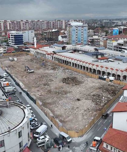 Başkan Altay, Konya'ya değer katacak dönüşümde yıkım çalışmasının tamamlandığını açıkladı