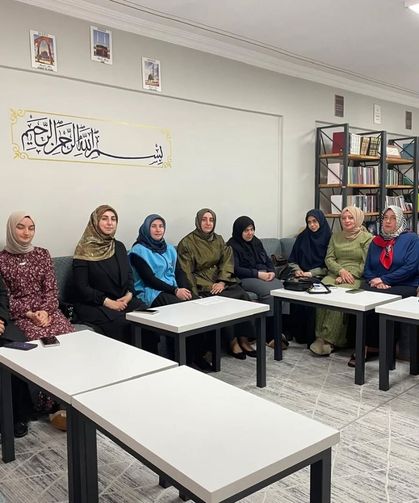 Bayburt'ta kadınlara aile içi iletişim semineri verildi