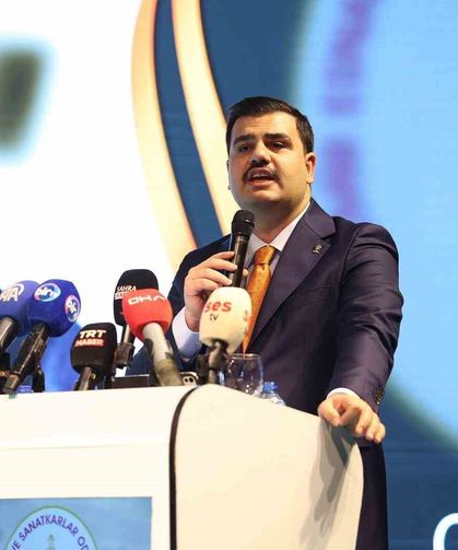 Eyyüp Kadir İnan'dan İzmir Çevre Yolu'nun ücretli olacağı iddialarına yalanlama