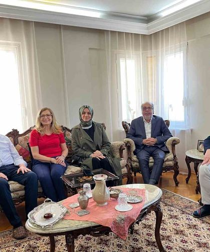 Karesi AK Parti'den vefa dolu ziyaretler