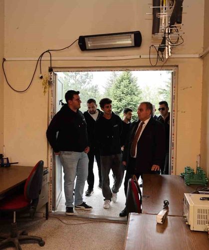 Rektör Prof. Dr. Altun öğrenci ziyaretlerini sürdürüyor