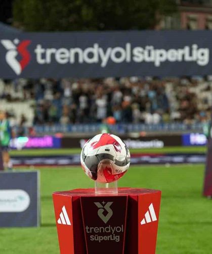Süper Lig'de 13 şehirden takım mücadele edecek