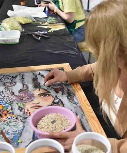Uluslararası mozaik sanatçıları Kepez'de buluştu
