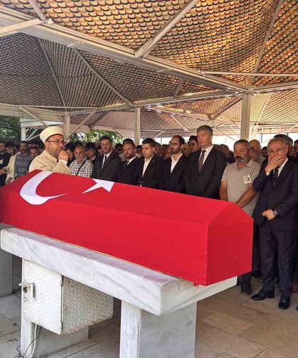 Birliğine dönerken kazada hayatını kaybetmişti, son yolculuğuna uğurlandı