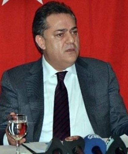 Efsane Başkan Halil Ünal, Eskişehirspor için kolları sıvadı