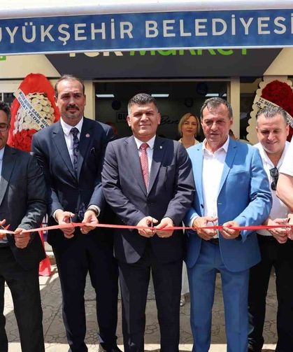 Tek market Muratlı'da hizmete açıldı