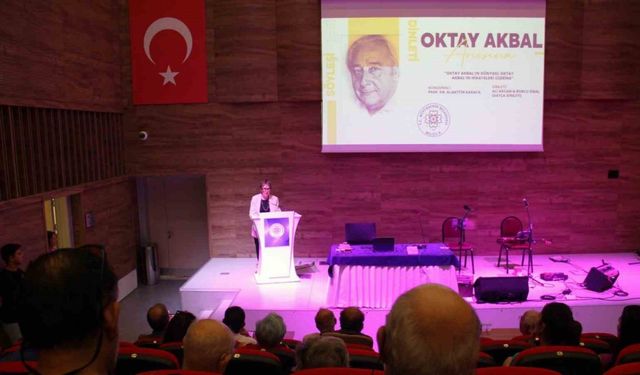 Oktay Akbal'ı anmak için söyleşi düzenlendi