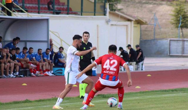 1922 Konyaspor Karabük İdmanyurdu'nu 2-0 ile geçti