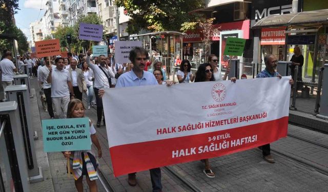 "Halk Sağlığı Haftası" kapsamında yürüyüş yapıldı