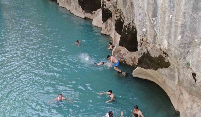 Masiro Kanyonu ve mağaralar bölgesi keşfedilmeyi bekliyor