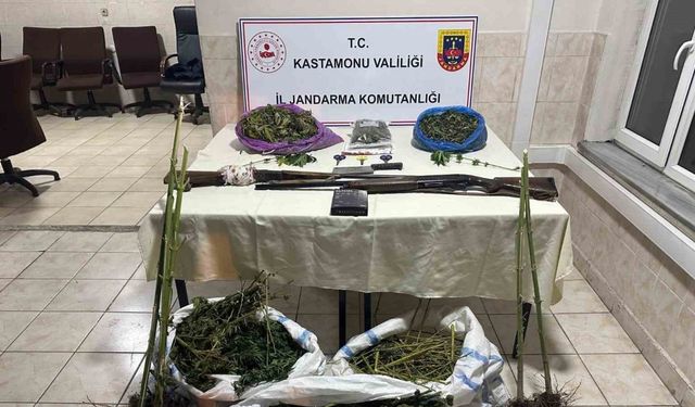 Kastamonu'da uyuşturucu operasyonu: 3 kişi tutuklandı.