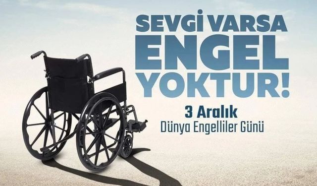 Devlet Bahçeli, engelli bireylerin anne ve babalarının elini öptü