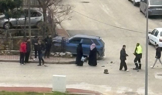 Zincirleme trafik kazası: 1 kişi yaralandı