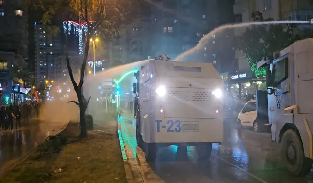 Adana'da İmamoğlu protestosuna TOMA’lı müdahale