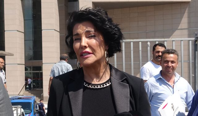Kızına hapis cezası verilen Deniz Akkaya sosyal medyadan teşekkür mesajı yayımladı