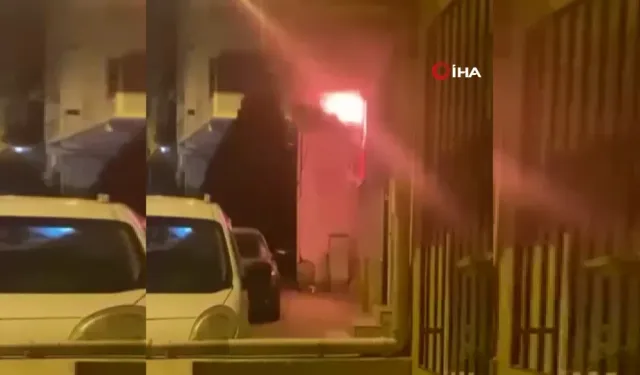Esenyurt’ta bir kadın önce evini taşladı, sonra ateşe verdi