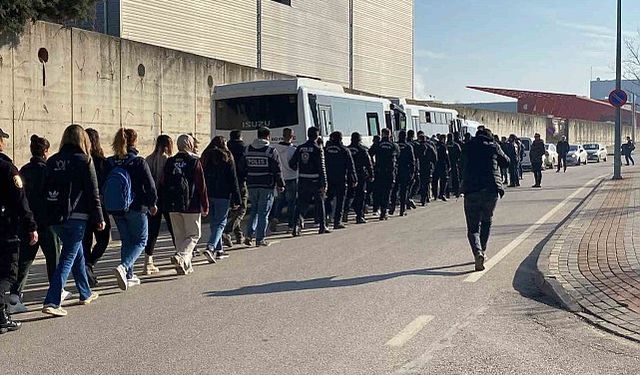 Kuyumcuda 120 milyon liralık dolandırıcılık: 14 gözaltı