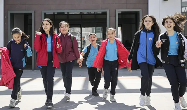 Artvin’de 3 Mart Pazartesi okullar tatil mi?
