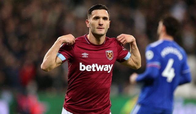 Ünlü futbolcu Lucas Perez, tüberküloza yakalandı