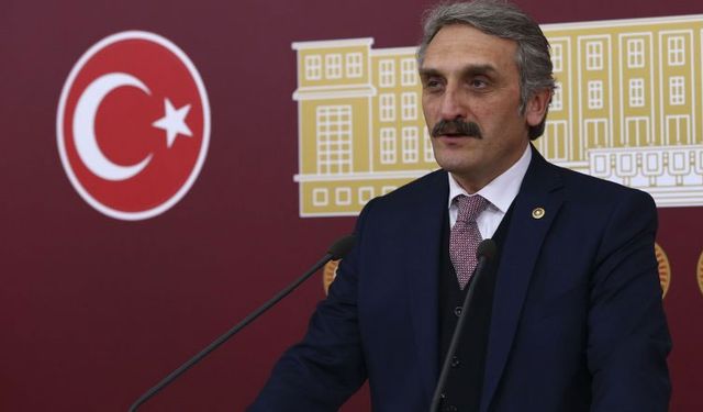 "Tuncay Özkan şarlatandır"