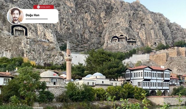 Amasya’nın en turistik bölgesi yine ziyaretçilerini ağırladı