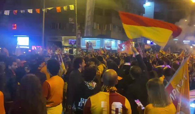 Başkentte Galatasaraylı taraftarların şampiyonluk sevinci
