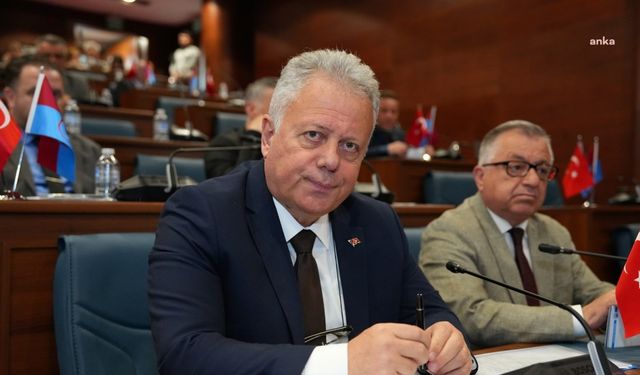Trabzon Büyükşehir Belediye Meclisi’nde CHP Grup Başkanvekili Zorlu’nun talebiyle su fiyatlarında indirim kararı