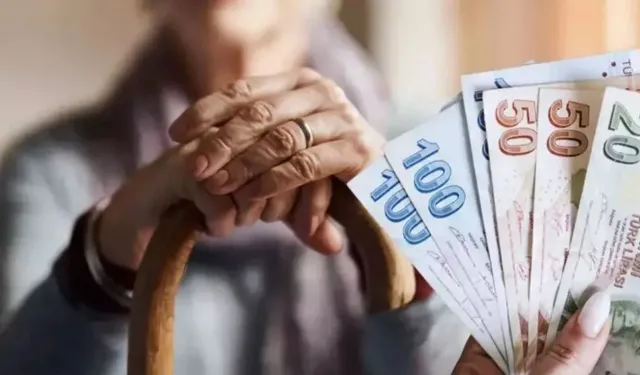 Emekli milyonlara yeni yıl müjdesi! Çarpıcı rakam ortaya çıktı
