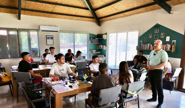 Çine Belediye Başkanı Kıvrak'tan YKS'ye hazırlanan öğrencilere ziyaret 