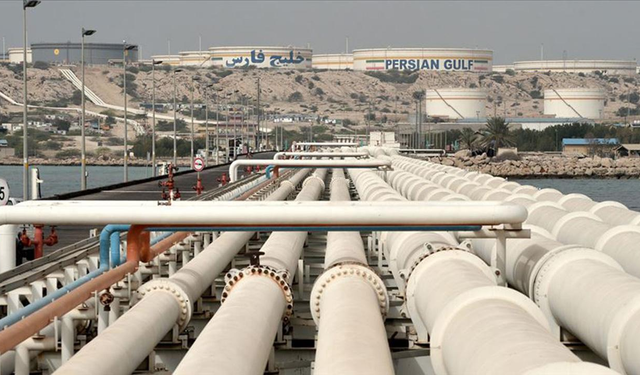 İran: “İsrail, petrol tesislerini hedef alarak çatışmayı büyütmeye çalışıyor”