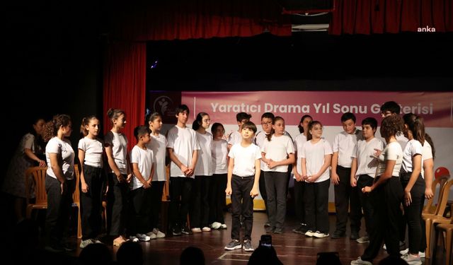 Merkezefendi Kent Tiyatrosu'nda yıl sonu gösterisi 