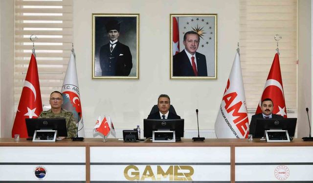 Ardahan'da, İl Güvenlik ve Asayiş Koordinasyon Toplantısı yapıldı