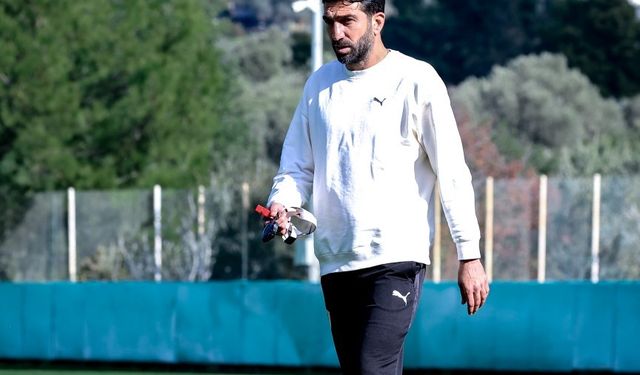 Burhan Eşer: 'Devre arasında transfer arayışlarımız olacak'