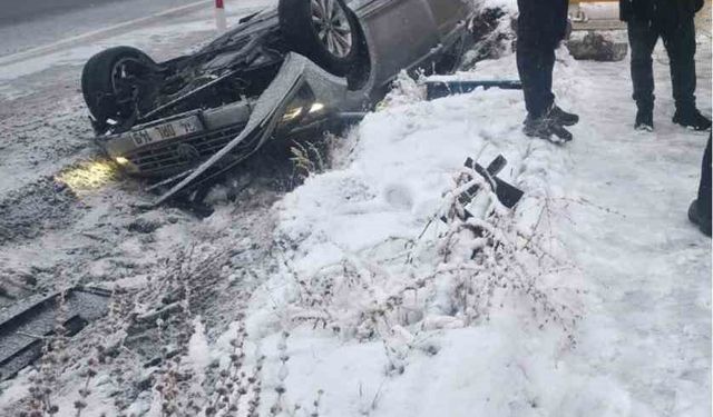Nevşehir'de kontrolden çıkan otomobil takla attı: Kaza anı kamerada