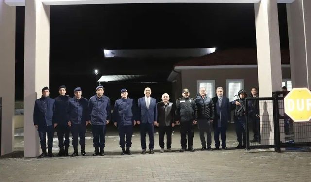 Vali Taşolar, görev başındaki ekiplerin yeni yılını kutladı