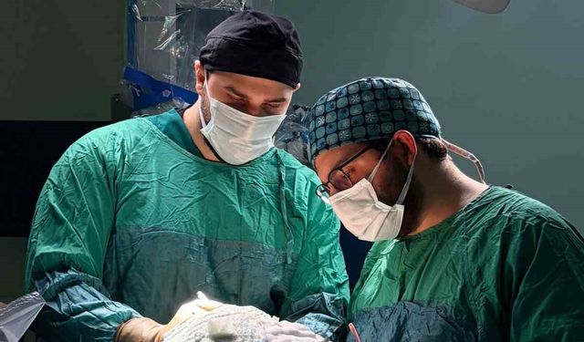 Ağrı'da ilk beyin tümörü ameliyatı başarıyla gerçekleştirildi