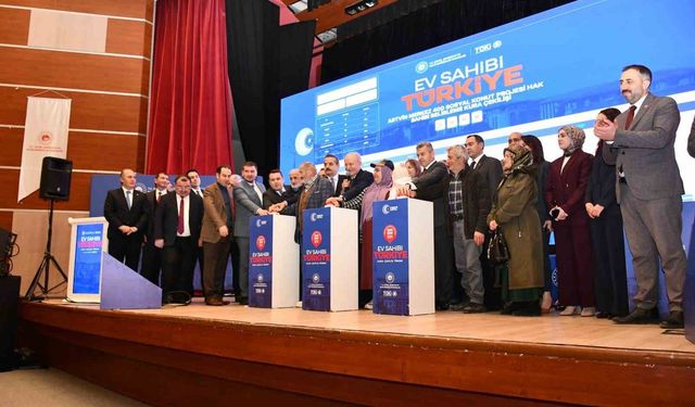 Artvin'de TOKİ kura çekimiyle bin 20 konutun hak sahipleri belirlendi