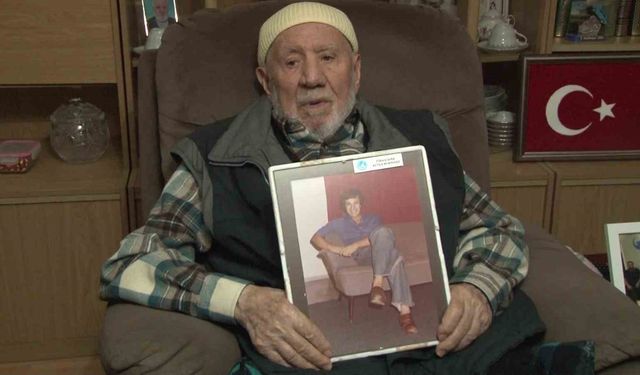 Beykoz'da Vefa Günü: Ülkücü Şehit Atilla Kurtuluş'un babası 100 yaşında