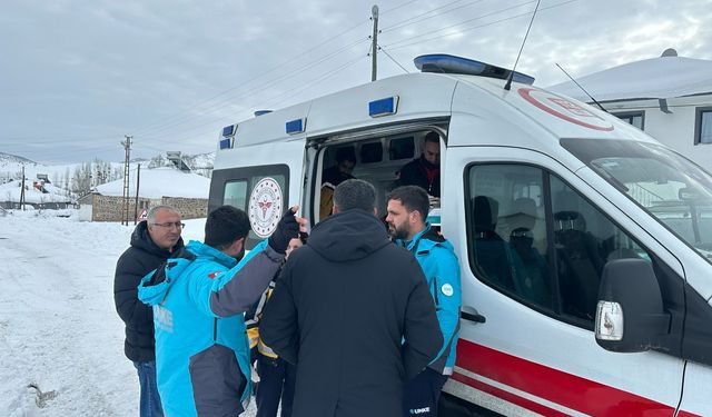 Bingöl'de UMKE'den zorlu kış şartlarında hayat kurtaran müdahale