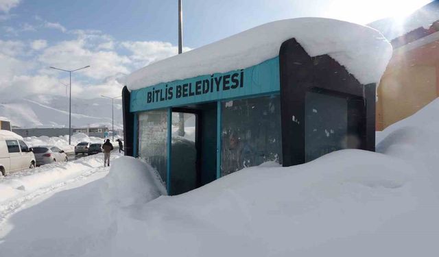 Bitlis'te 76 köy yolu ulaşıma kapalı