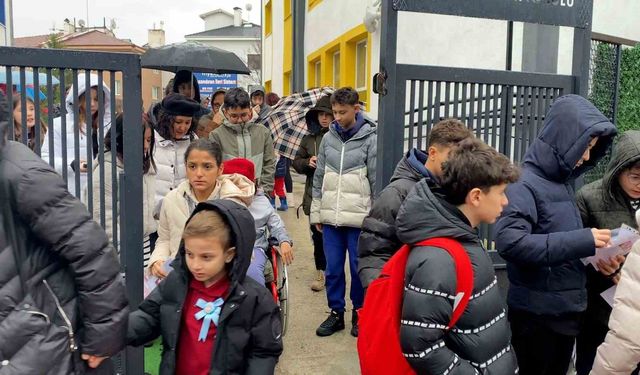 Bolu'da 52 bin öğrenci karne sevinci yaşadı