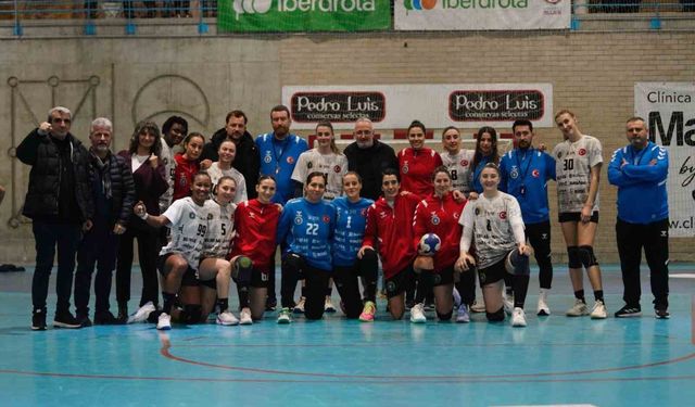 Bursa Büyükşehir Belediyespor Avrupa'da çeyrek final kapısını araladı