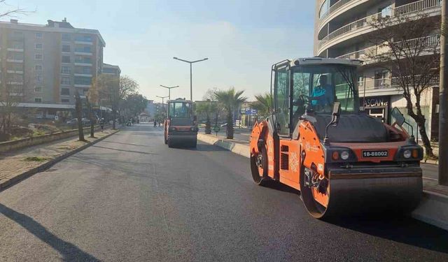 Büyükşehir 'yol' mesaisi il genelinde sürüyor