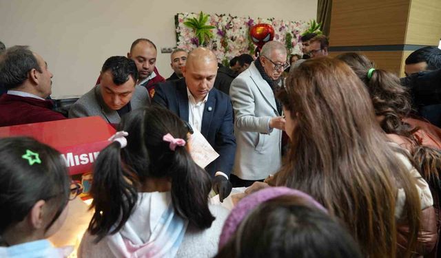 Çocuklar için ücretsiz şenlik düzenlendi, aileler akın etti