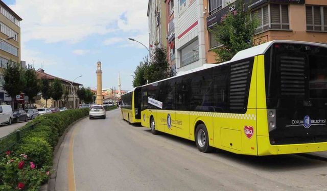 Çorum'da halk otobüsleri 1 yılda 4 milyon kilometre yol katetti