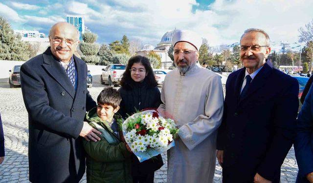 Diyanet İşleri Başkanından Başkan Er'e cami teşekkürü