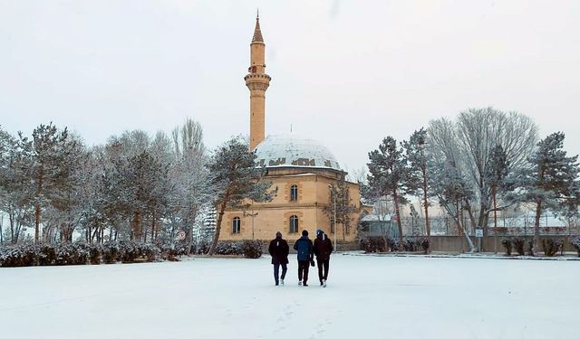 Doğu'da aralıklı kar yağışı bekleniyor