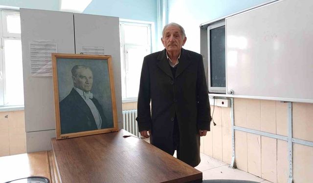 Eğitim sevdası emeklilik tanımadı: 19 köy okulunu yenilediler