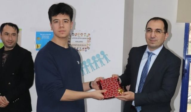 En çok kitap okuyanlar ödüllendirildi