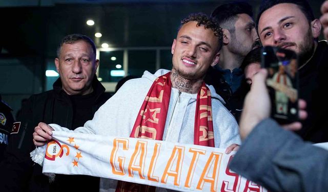 Galatasaray'ın yeni transferi Noa Lang, İstanbul'a geldi